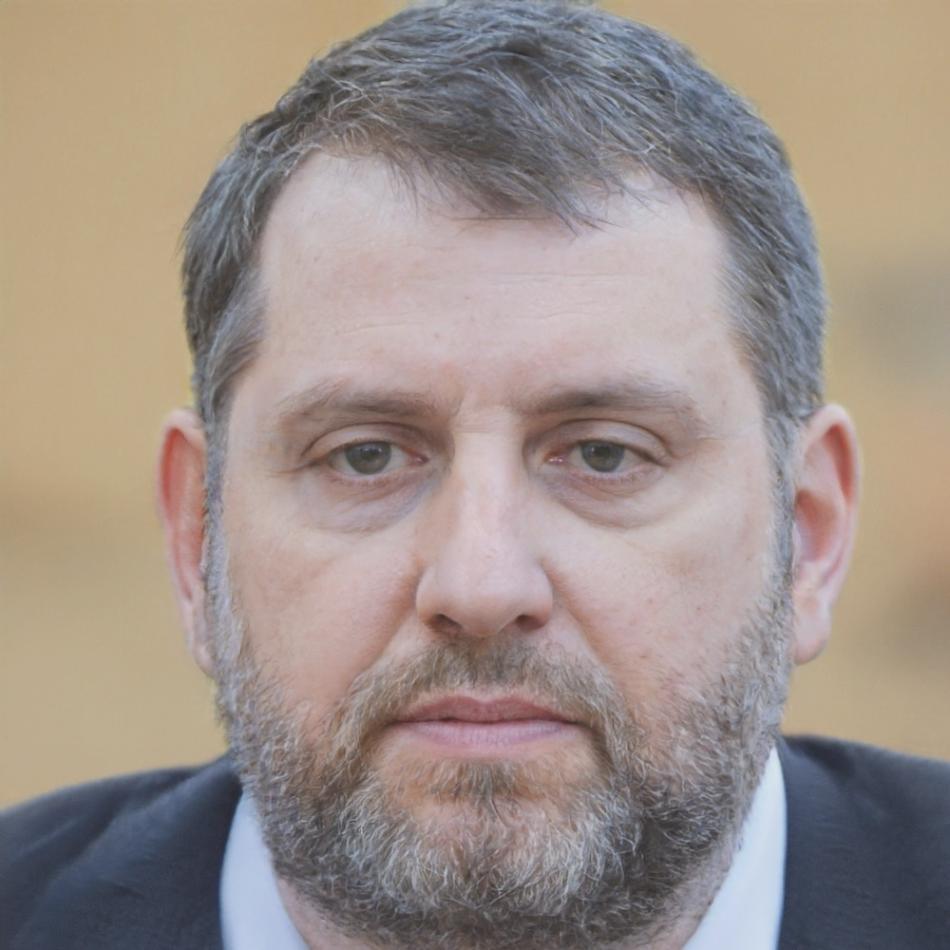 Dr. Miguel Hernández - Especialista en Valoración Algorítmica